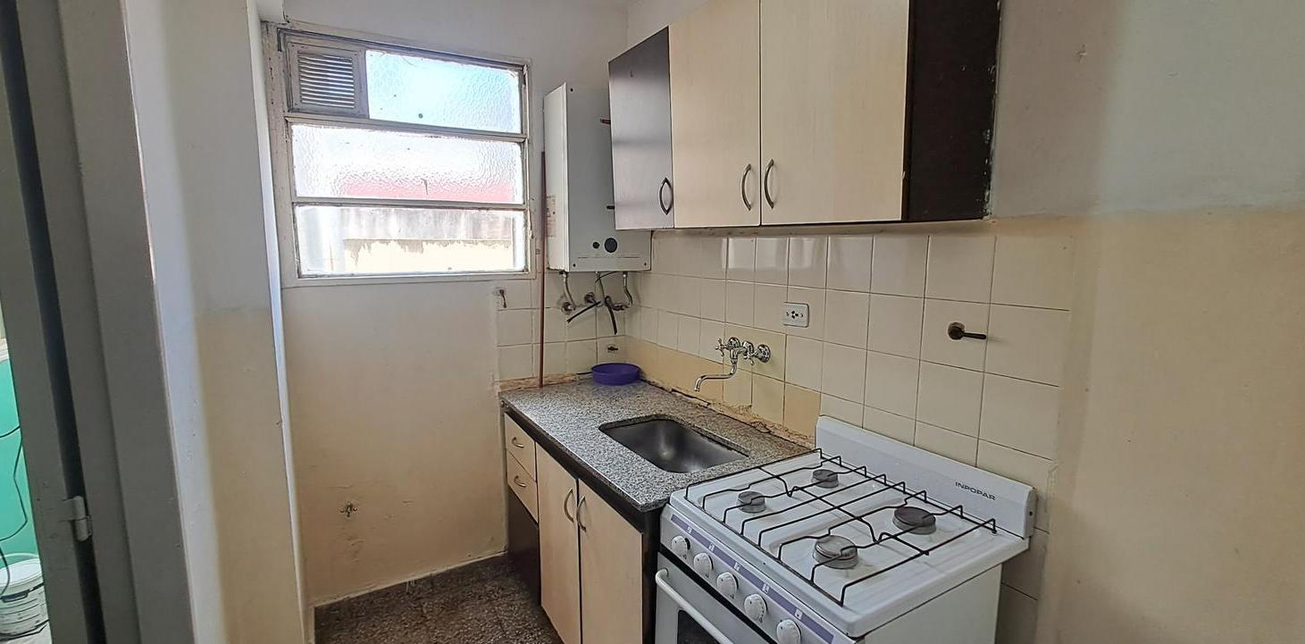 Foto de ALQUILER DEPARTAMENTO DOS AMBIENTES CON PATIO EN PATERNAL, imagen 4