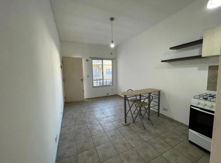 Departamento-Alquiler-Ramos Mejía 4