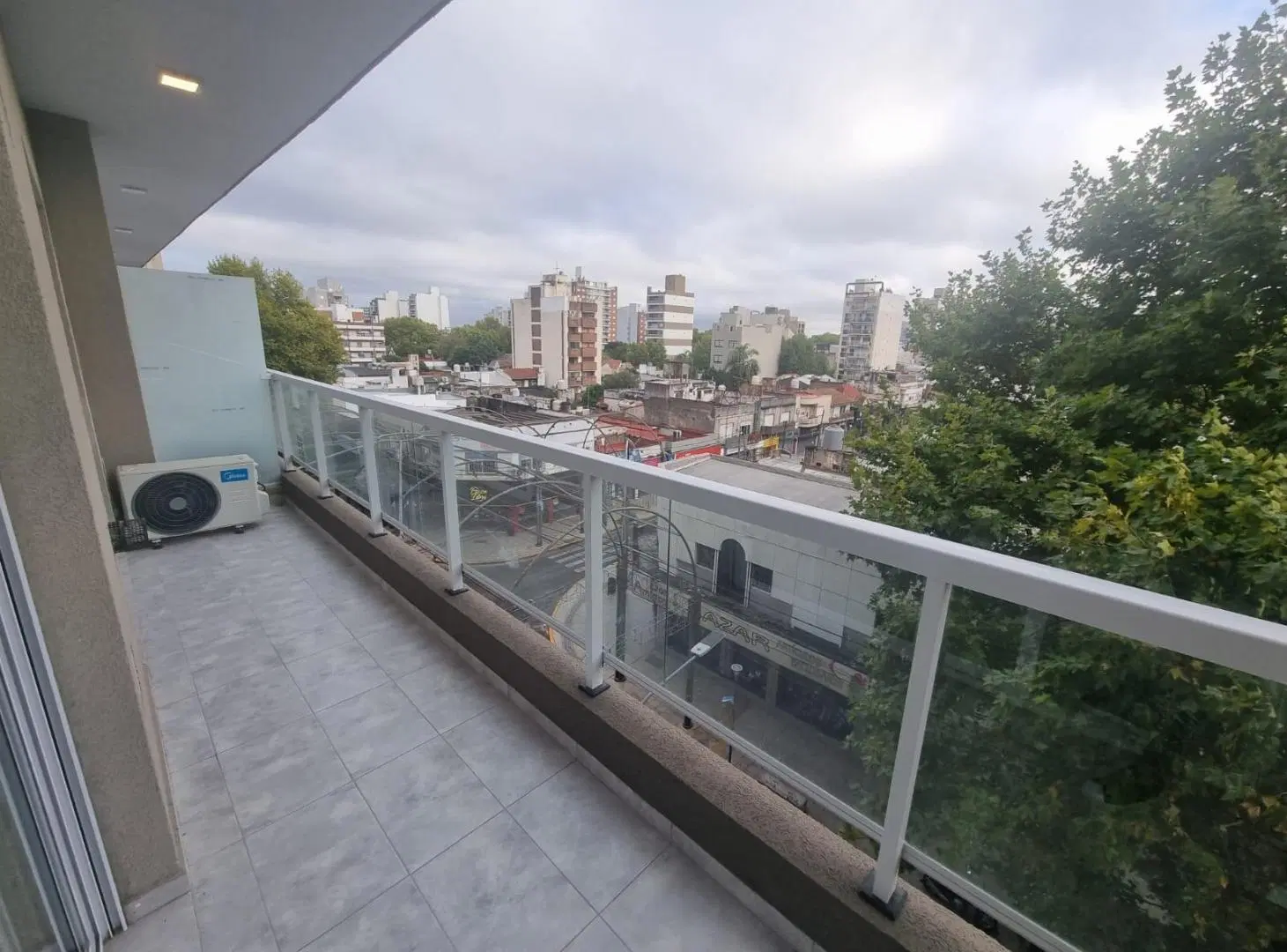 Departamento en Caseros 4