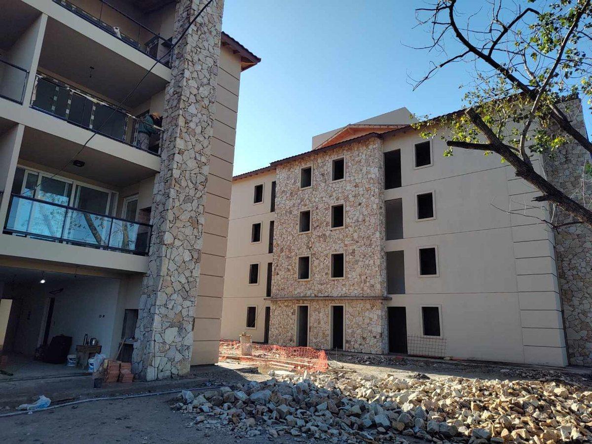 Departamento 2 Dorm. con Jardin en Merlo 5