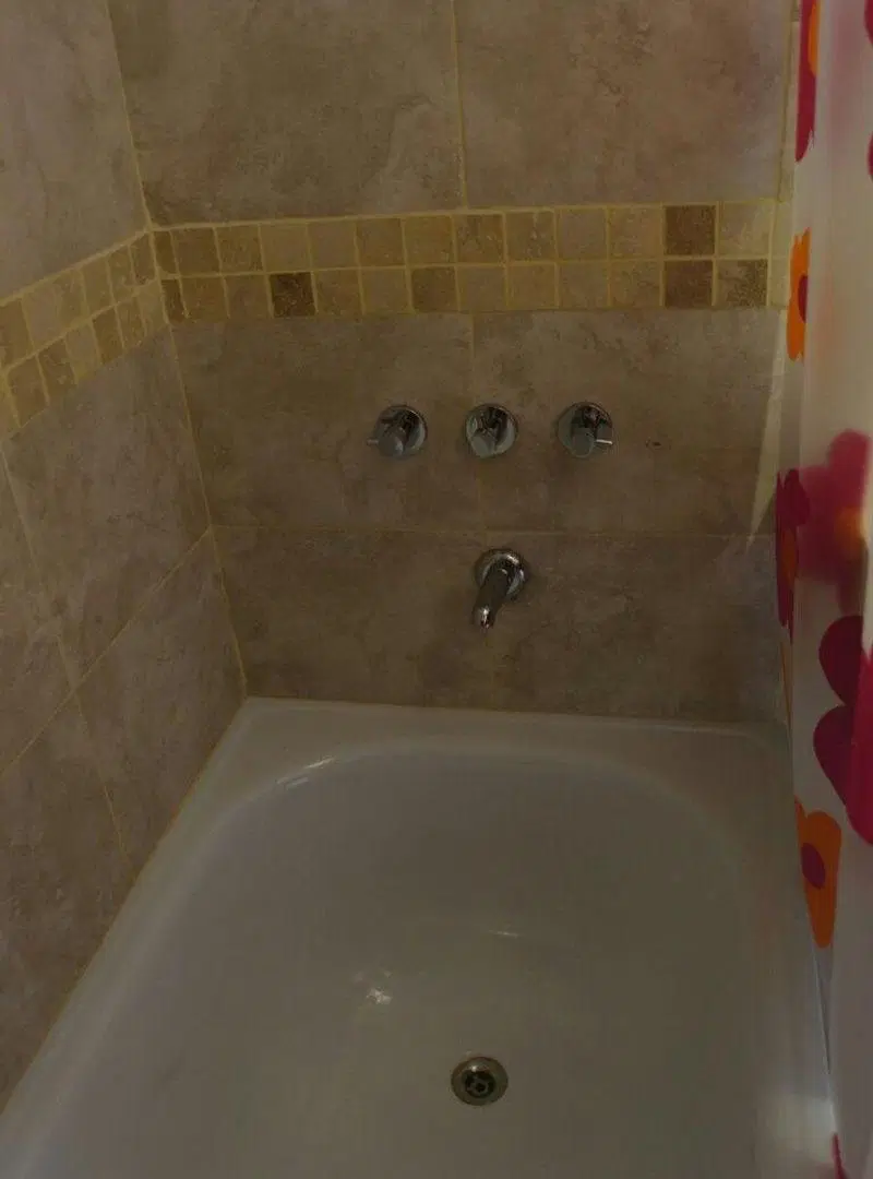 ALQUILER MONOAMBIENTE EN COLEGIALES CON BALCON 5
