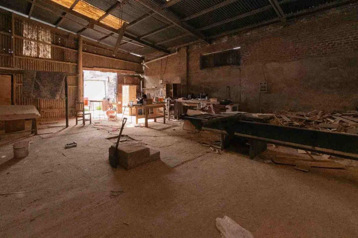 Galpón en Venta con Vivienda · San Fernando 4