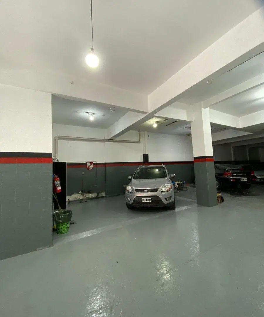 Venta local 260mtrs. Con 2 departamentos 3