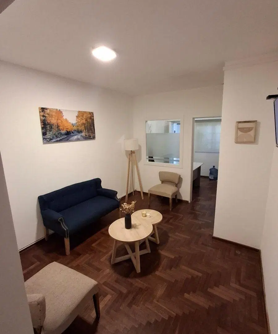 Oficina en venta 3 ambientes en San Isidro Centro 5