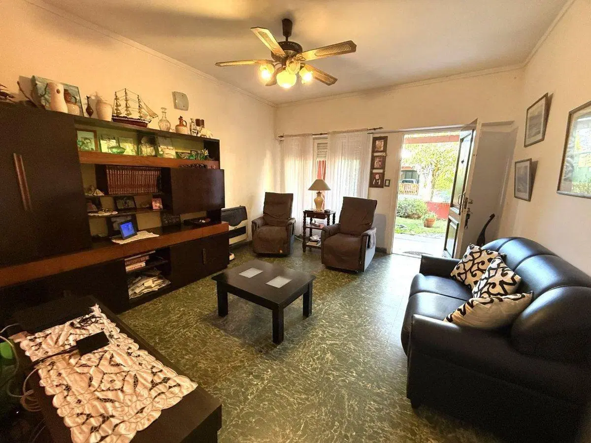 Casa en venta 3 Dormitorios Martinez, San Isidro 2