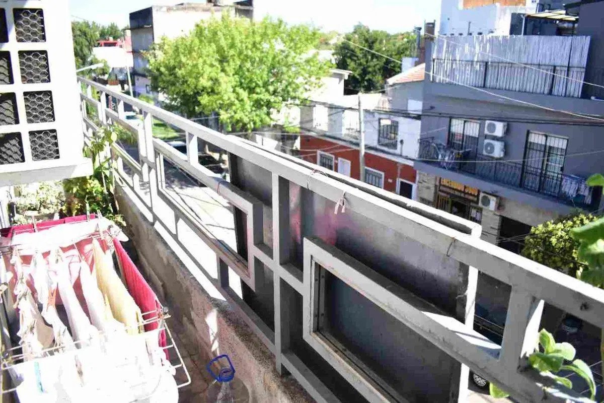 Venta departamento 3 ambientes en Virreyes 4