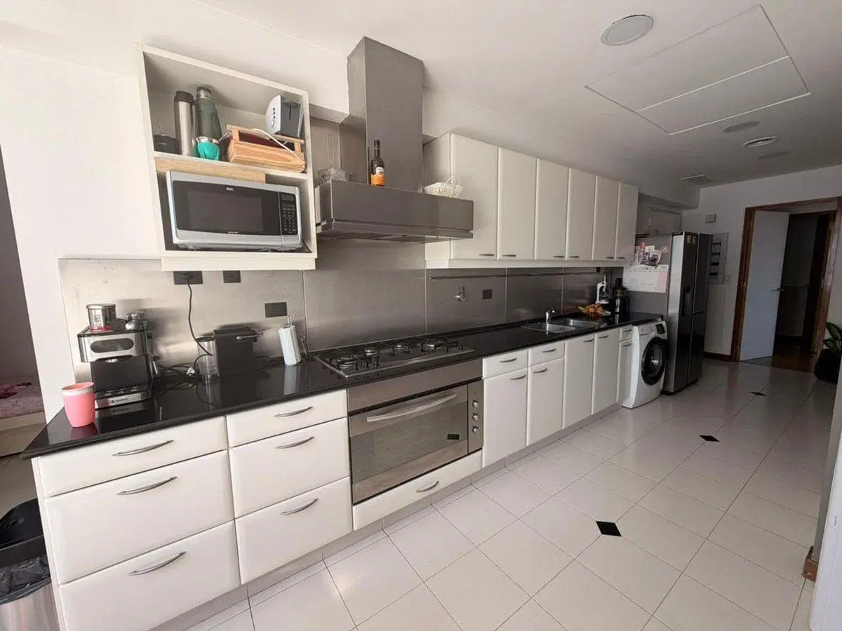Venta departamento Torres El Faro Puerto Madero 4