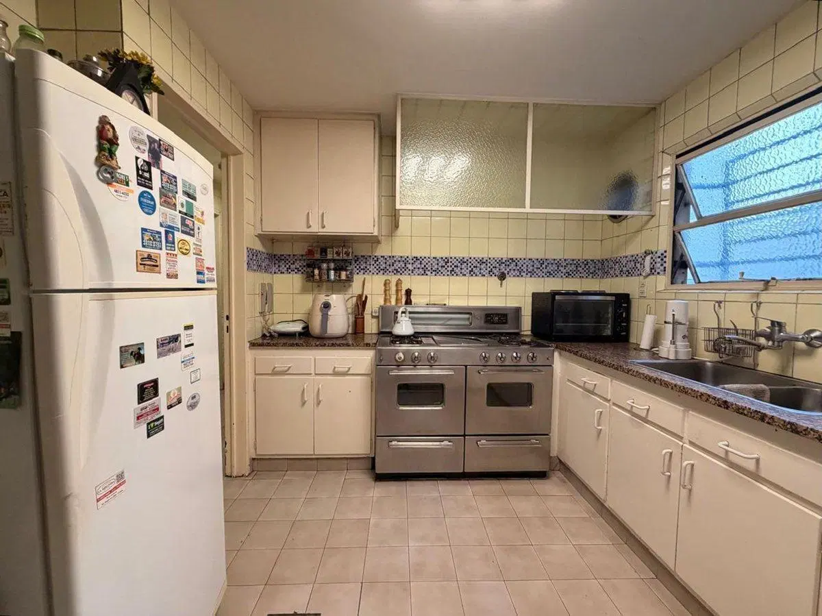 Venta departamento de categoría Recoleta 4