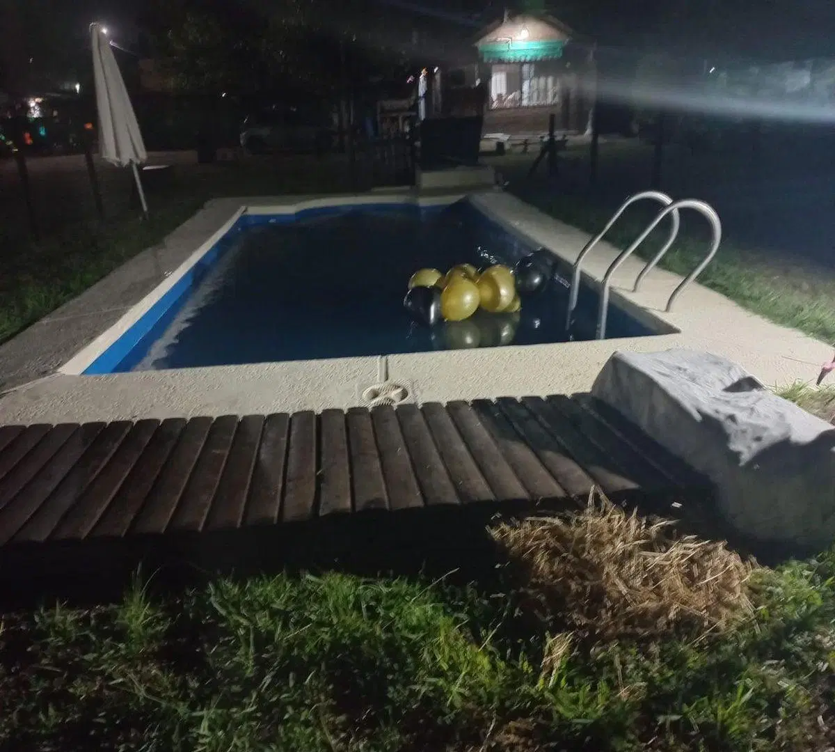 VENDE QUINTA CON PILETA EN GENERAL RODRIGUEZ 5