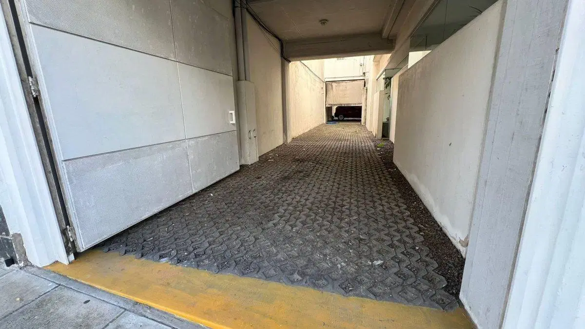 VENTA COCHERA DOBLE - LA LUCILA, VICENTE LÓPEZ 4
