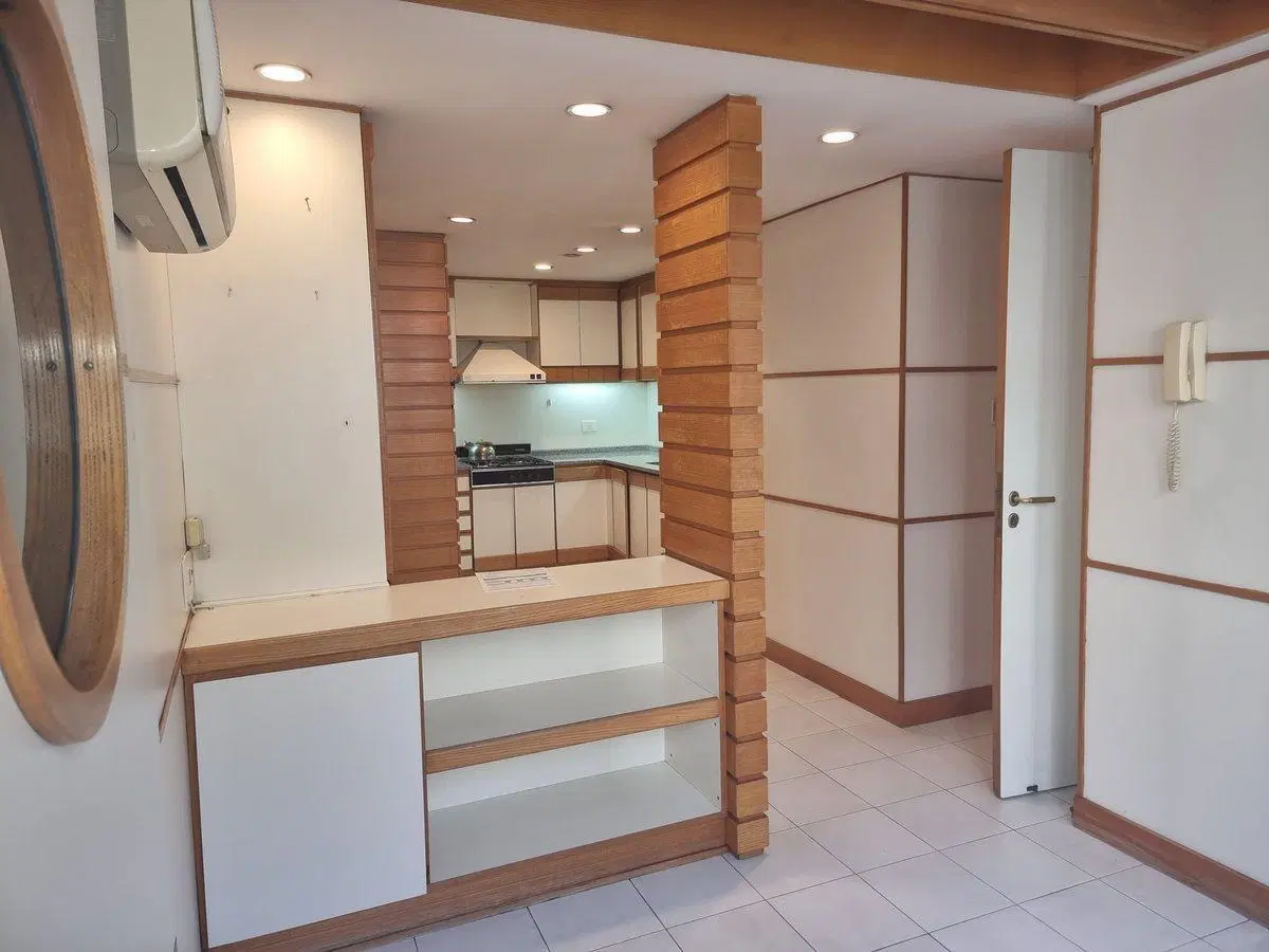 Venta Depart. 6 amb, 3 dorm, cochera, en Recoleta 3