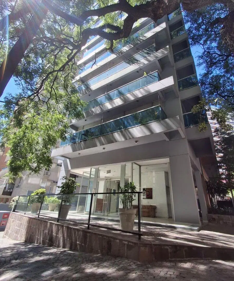 Alquiler amoblado depto (piso) 4 amb Olivos c/coch 2