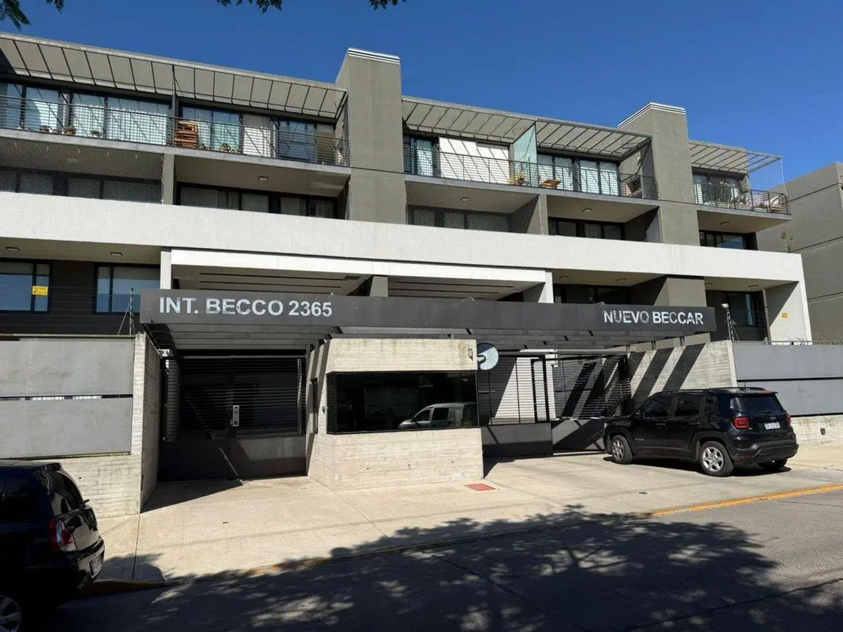 Venta departamento 2 ambientes San Isidro 3