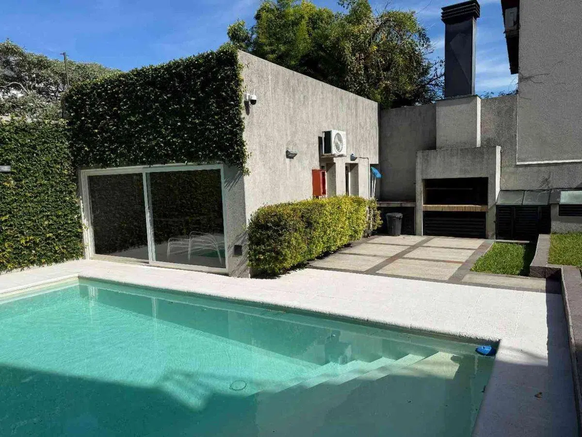 DEPARTAMENTO  ALQUILER 4 AMBIENTES  EN ACASSUSO 2