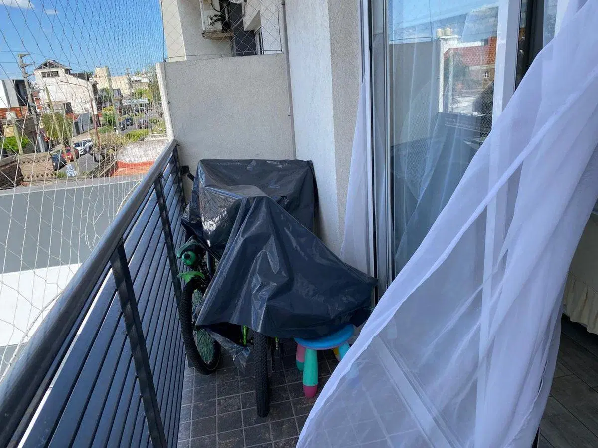 VENTA  2 AMBIENTES Y MEDIO 5