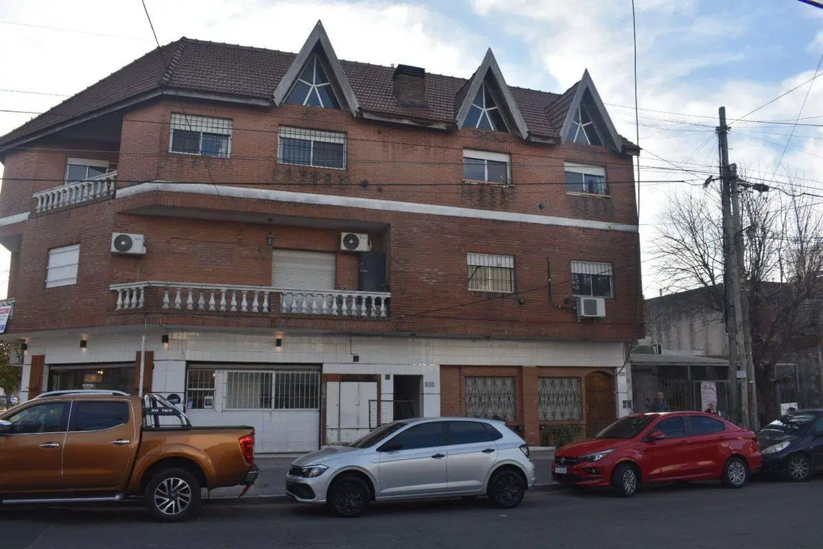 VENTA DEPARTAMENTO 2 AMBIENTES APTO CREDITO 4