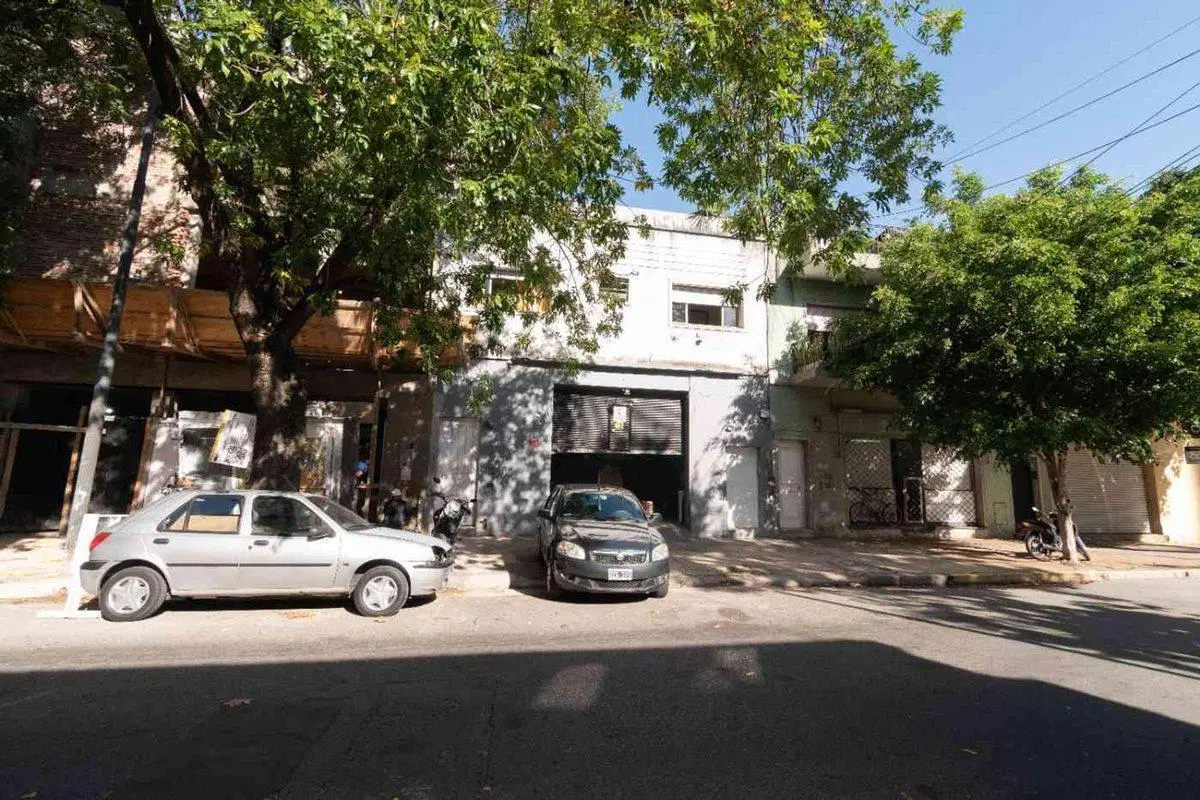 Venta de local en Villa Crespo zona Warnes 5