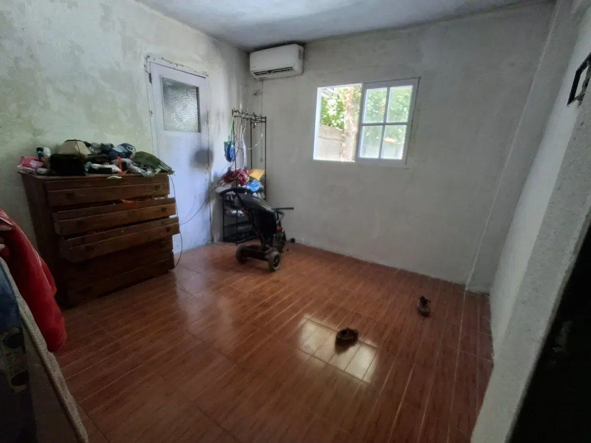SE VENDE CASA 3 AMBIENTES CON PILETA 5