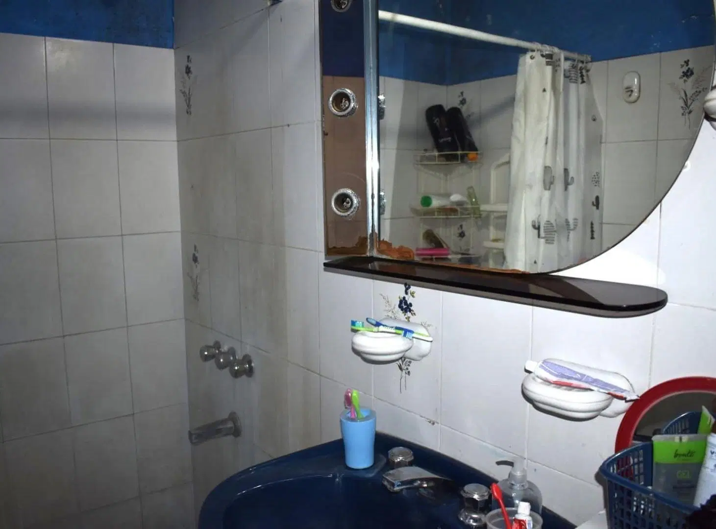 VENTA CASA 3 DORMITORIOS CON PILETA Y JARDIN MERLO 4