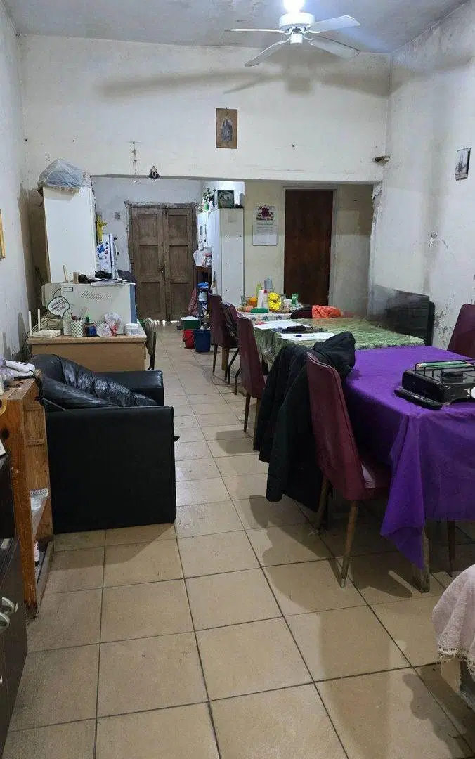 LOCAL Y CASA A REFACCIONAR SOBRE LOTE GRANDE 5