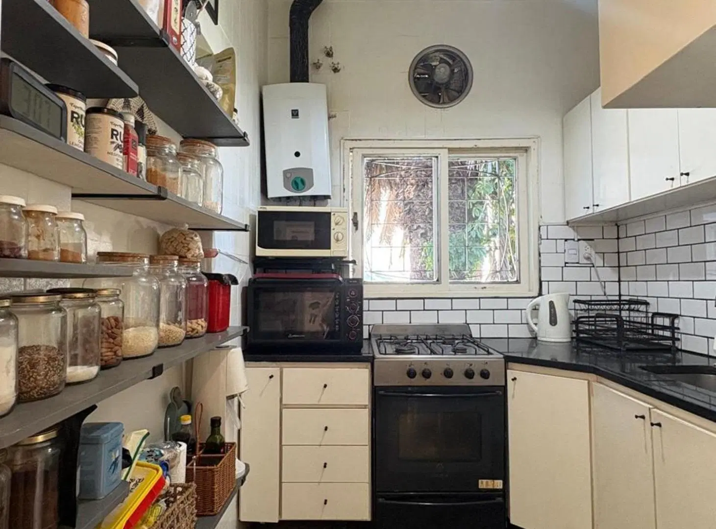 Venta PH 2 Dormitorios en el Centro de Victoria 8