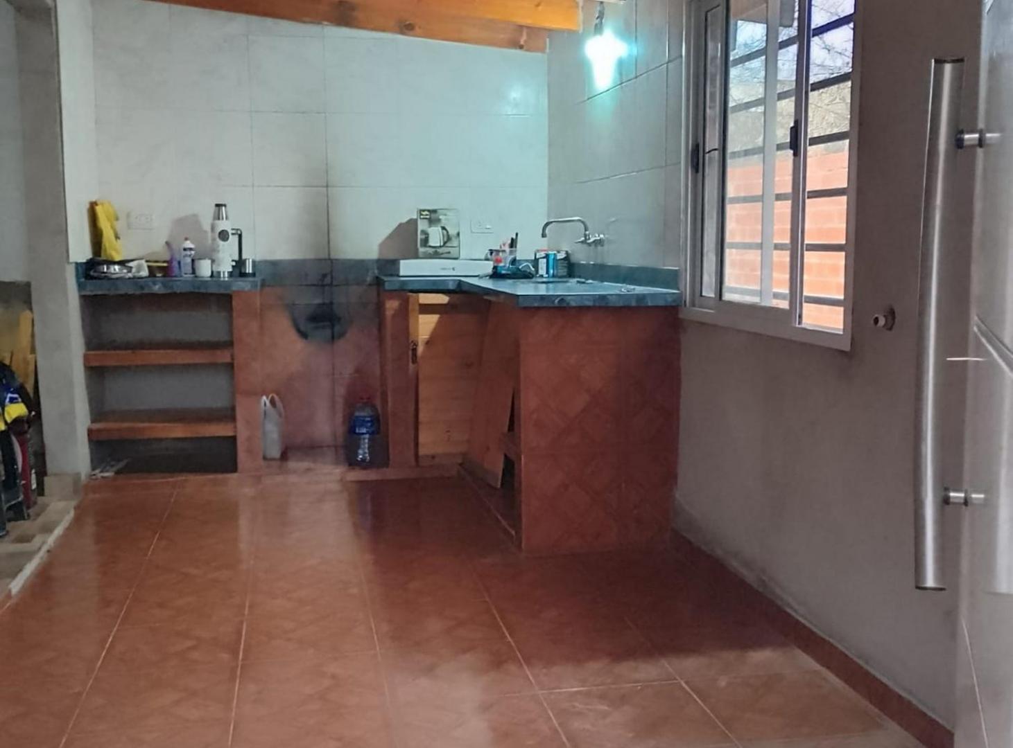 Foto de CASA EN VENTA - MARCOS PAZ, imagen 3