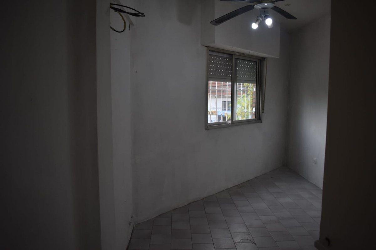 Foto de VENTA DEPARTAMENTO 2 AMBIENTES APTO CREDITO, imagen 3