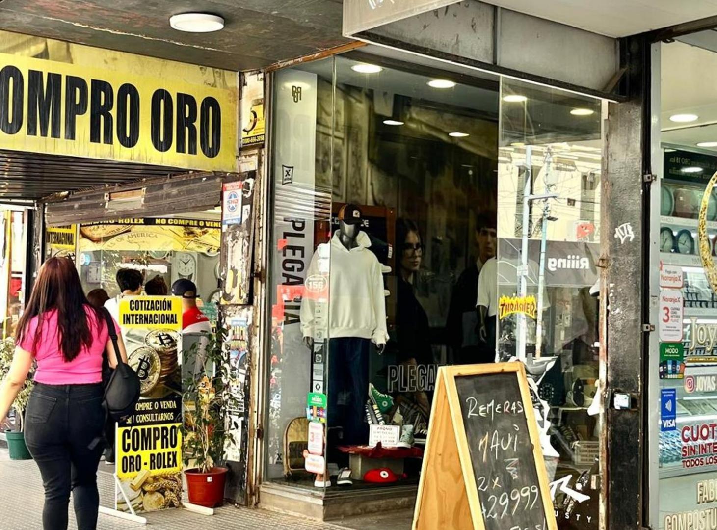 Foto de Local comercial Peatonal Rivadavia Quilmes al 150, imagen 3