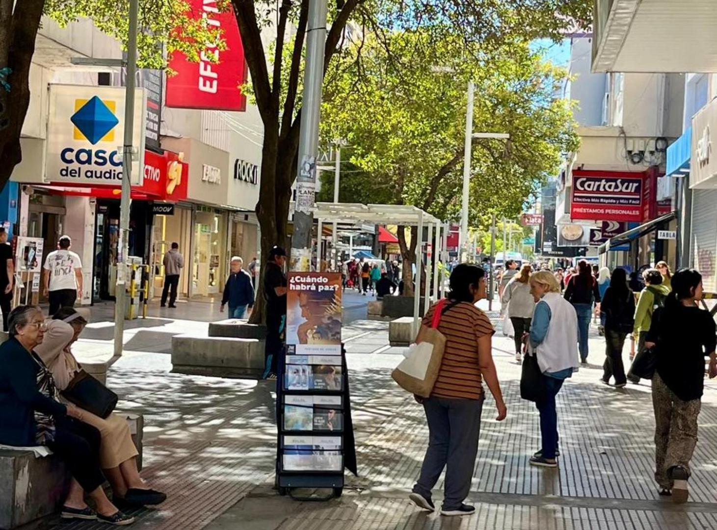Foto de Local comercial Peatonal Rivadavia Quilmes al 150, imagen 4