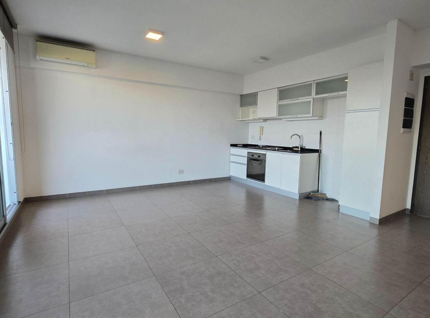 Foto de VENTA - DEPARTAMENTO 2 AMBIENTES PILETA- SUM- GYM, imagen 4