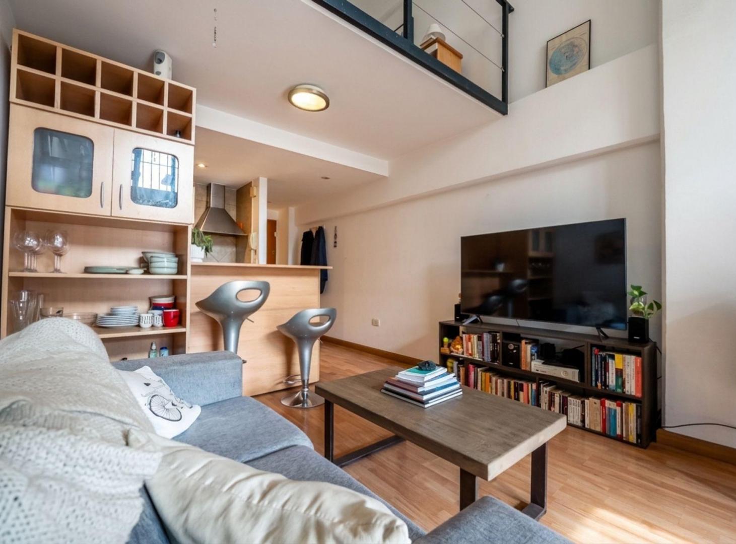 Foto de VENTA DUPLEX 2 AMB - BALCON Y PARRILLA - BELGRANO, imagen 3