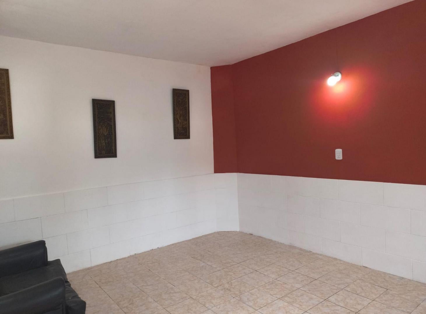 Foto de VENTA CASA 3 AMB Y LOCAL EN PADUA APTO CREDITO, imagen 4