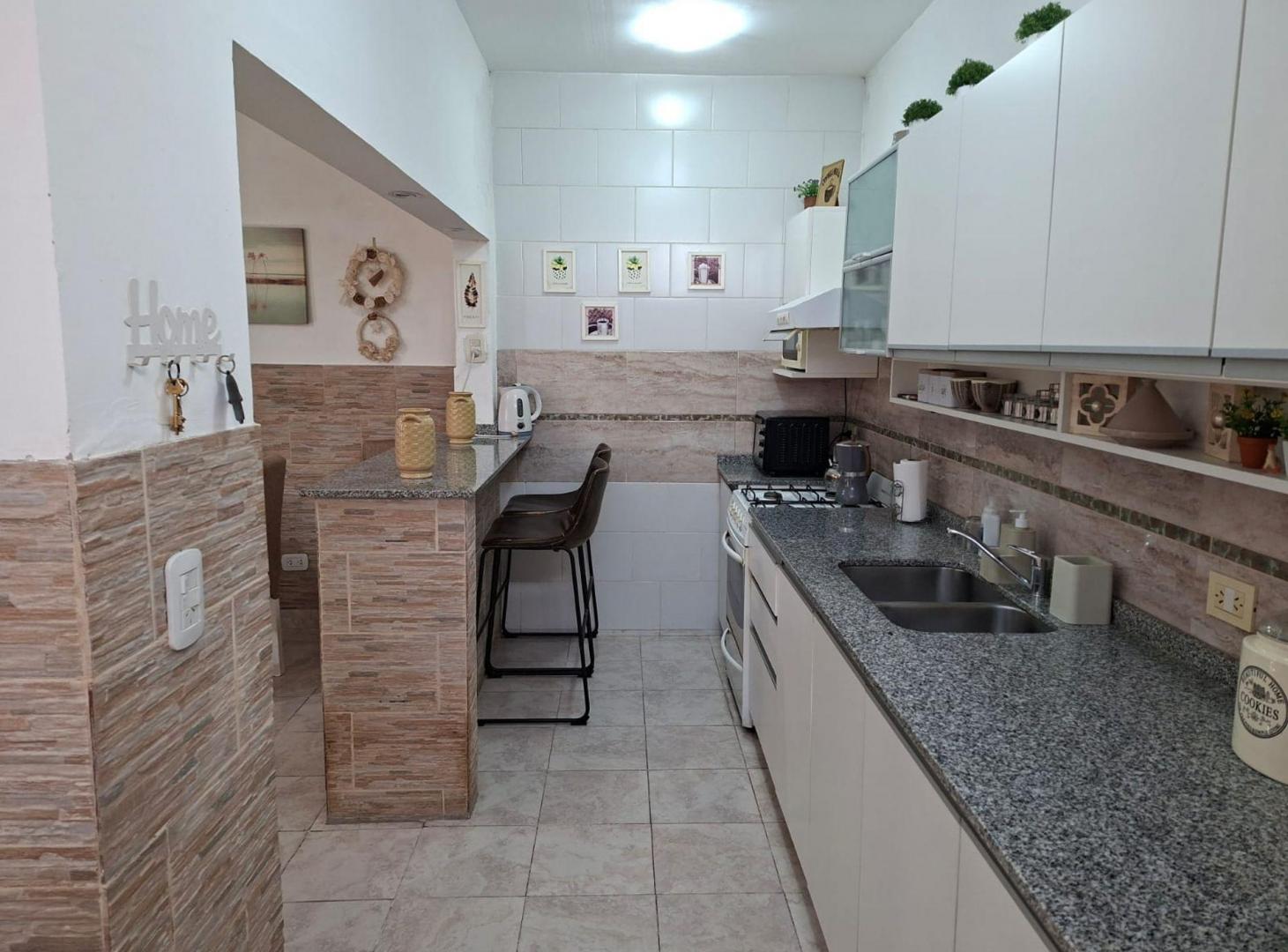 Foto de VENTA CASA 2 DORMITORIOS - VIRREYES, imagen 4