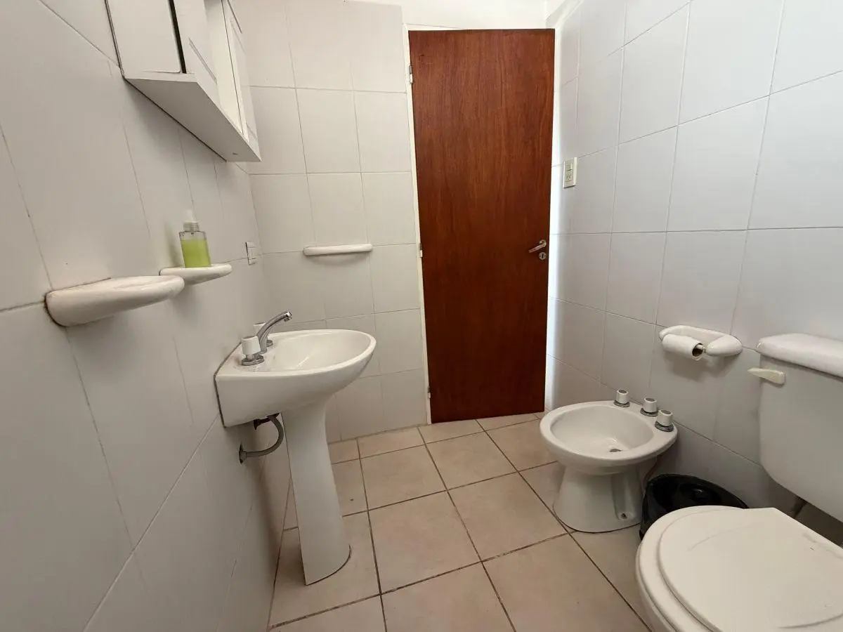 VENTA CASA HOSTERIA CON DEPARTAMENTO LA CUMBRE CENTRO 4