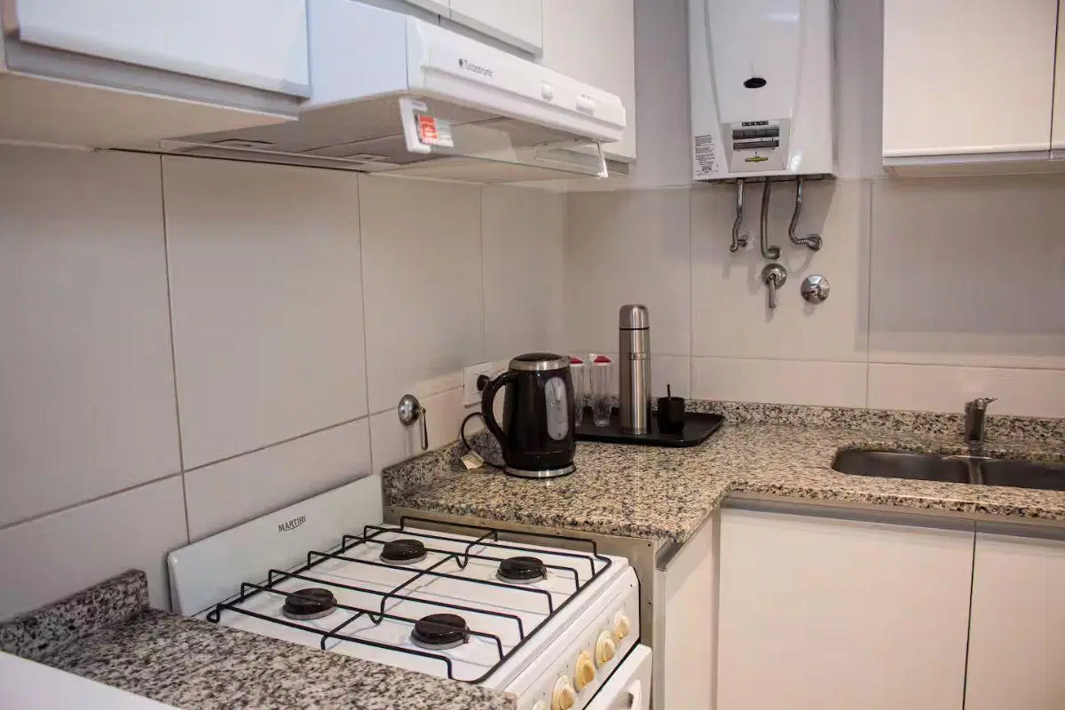 ALQUILER AMOBLADO UN DORMITORIO CON TERRAZA PROPIA 2
