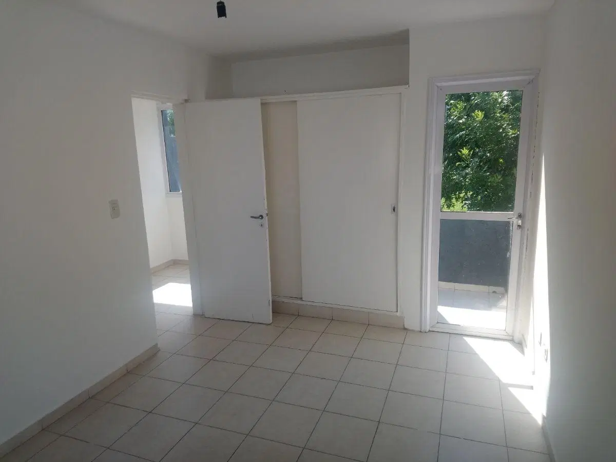 Duplex de dos dormitorios y medio, en cañitas, Cordoba 2