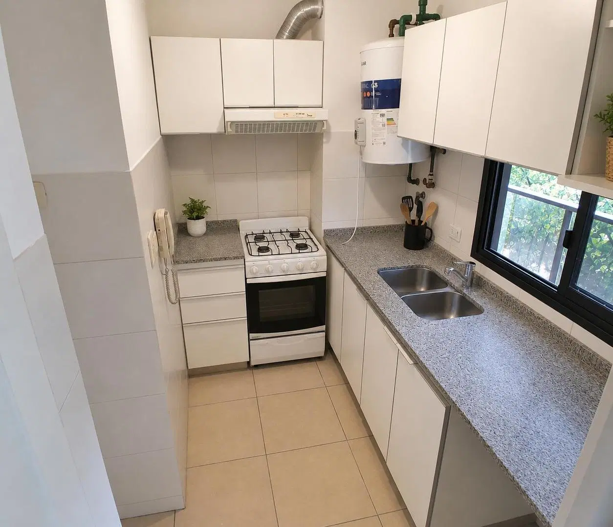 ALQUILER DEPARTAMENTO UN DORMITORIO CON BALCÓN 4