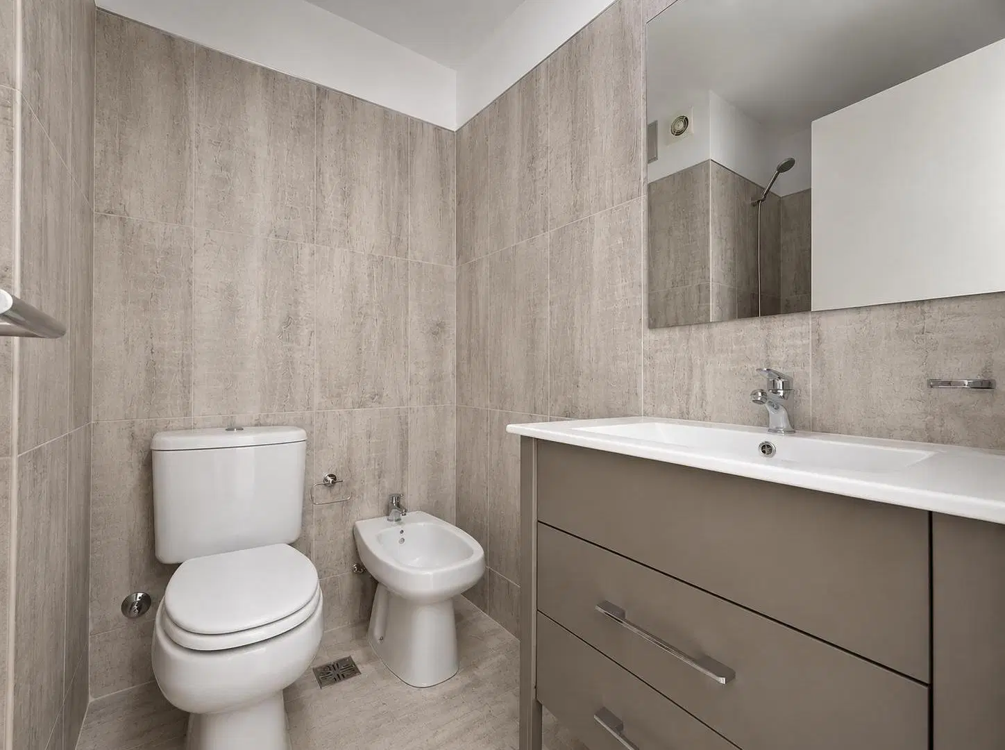 VENTA DEPARTAMENTO UN DORMITORIO SEXTO PISO CON BALCÓN 2
