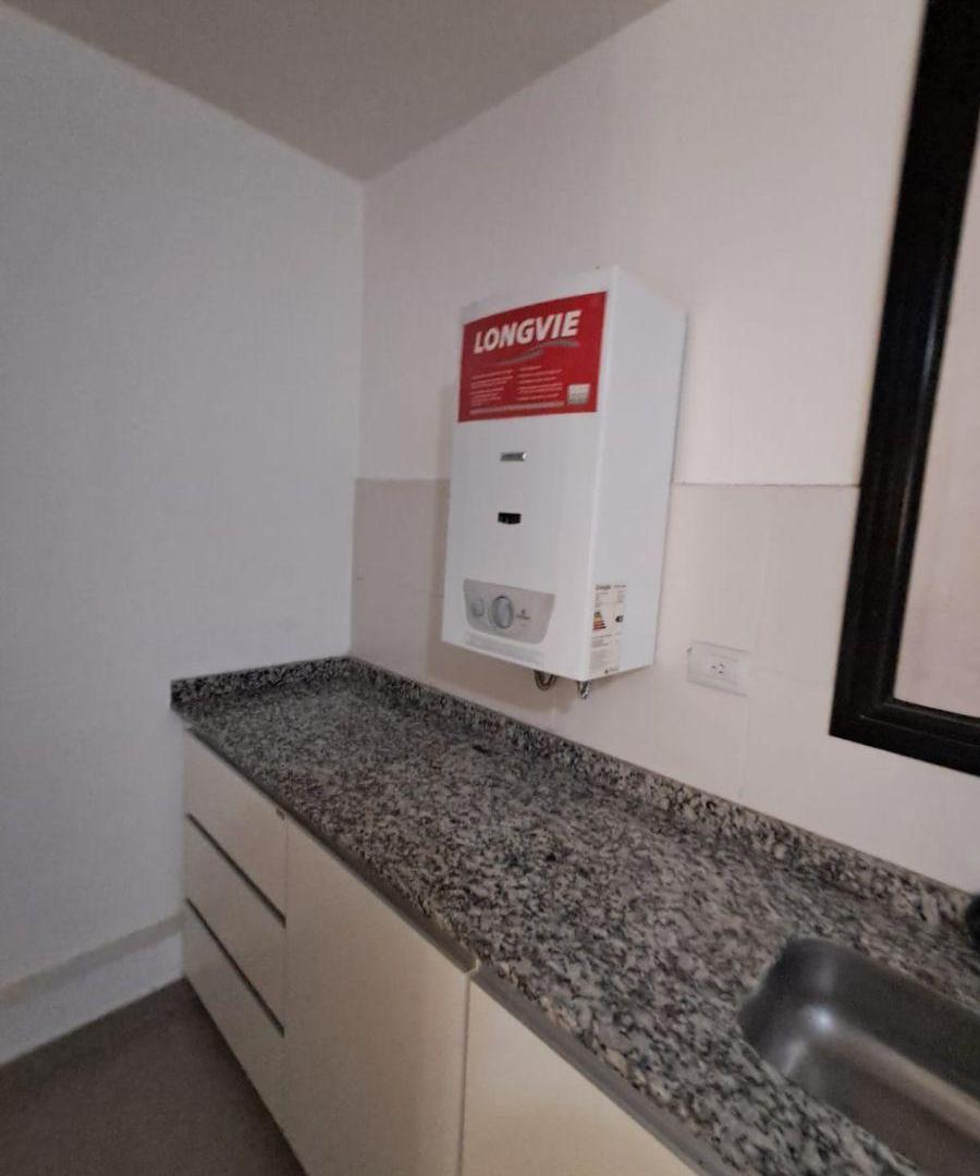 Foto de Departamento en venta un dormitorio con balcón en el centro, imagen 5