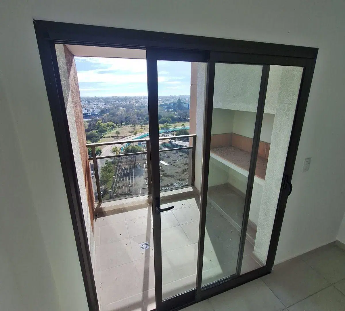 ALQUILER UN DORMITORIO CON AMENITIES PILARES DE MANATIALES 2