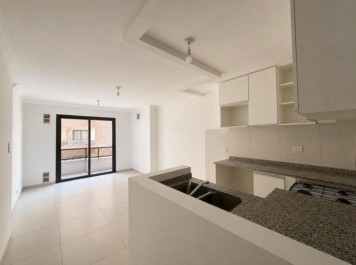 ALQUILER DEPARTAMENTO UN DORMITORIO CON BALCÓN OPCIONAL COCHERA 3