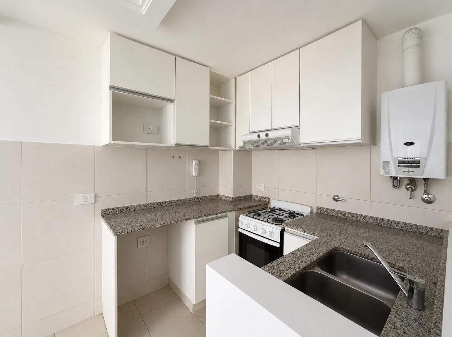 ALQUILER DEPARTAMENTO UN DORMITORIO CON BALCÓN OPCIONAL COCHERA 1