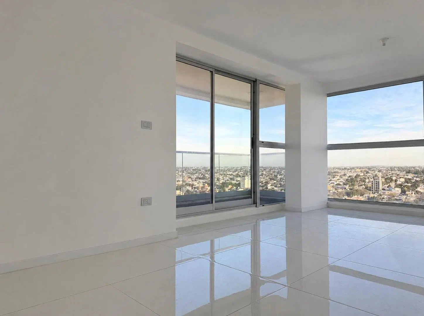 ALQUILER Departamento de 124 m² con 3 dormitorios en Córdoba 2