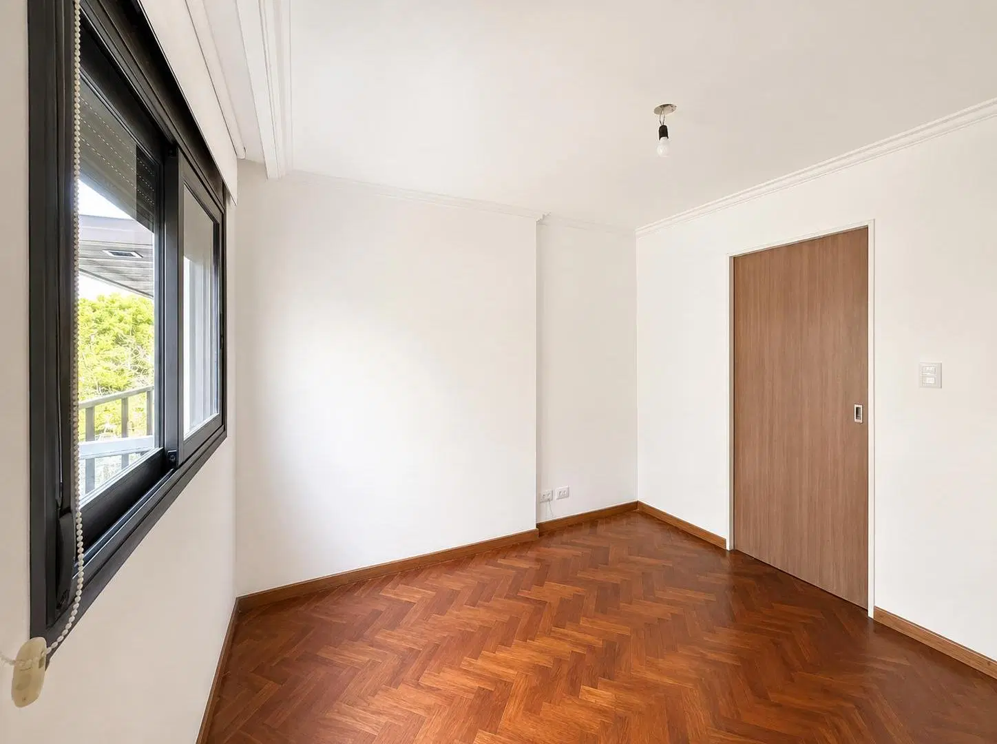 ALQUILER UN DORMITORIO CON BALCÓN NUEVA CBA 5