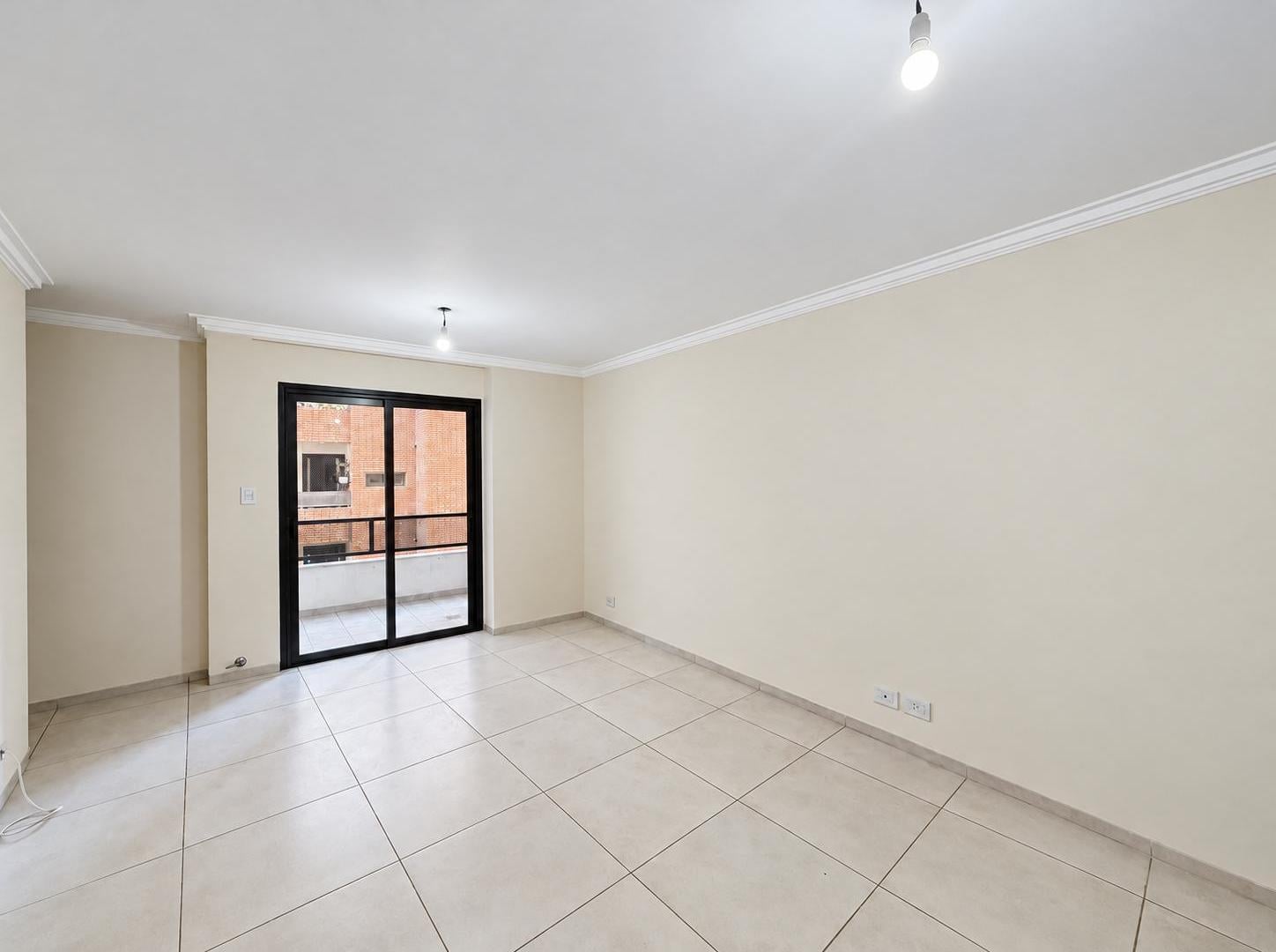 Foto de ALQUILER UN DORMITORIO CON BALCON CENTRO, imagen 2