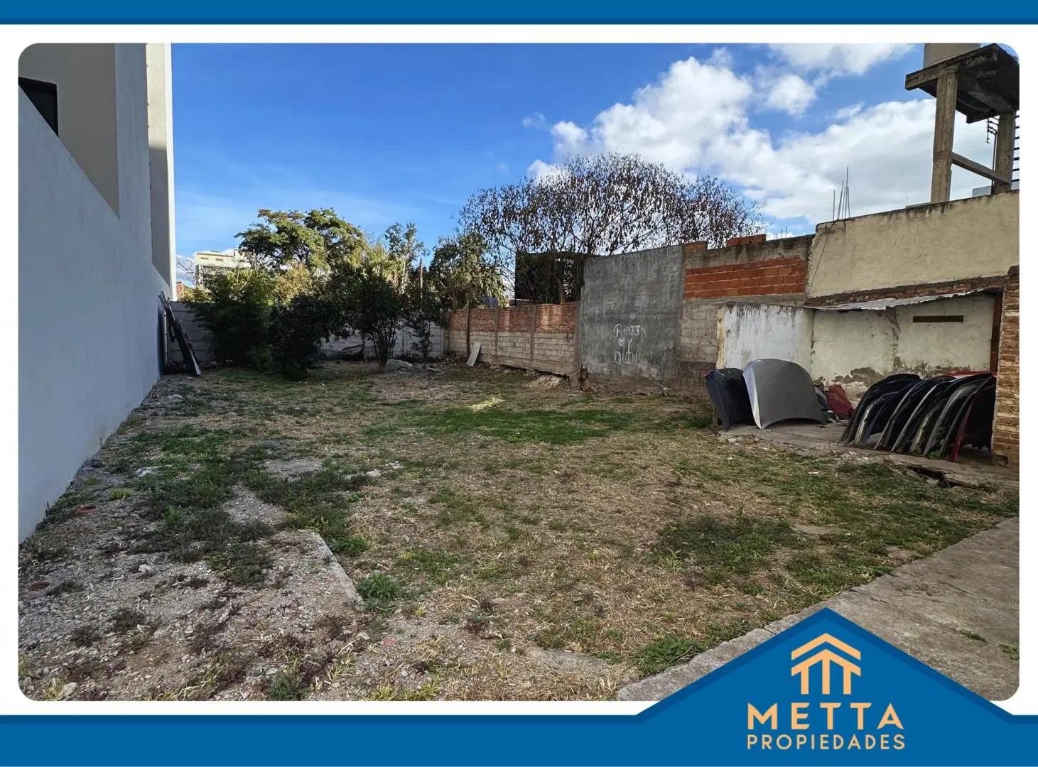 Terreno zona R1 12x38, U$D 140.000 4