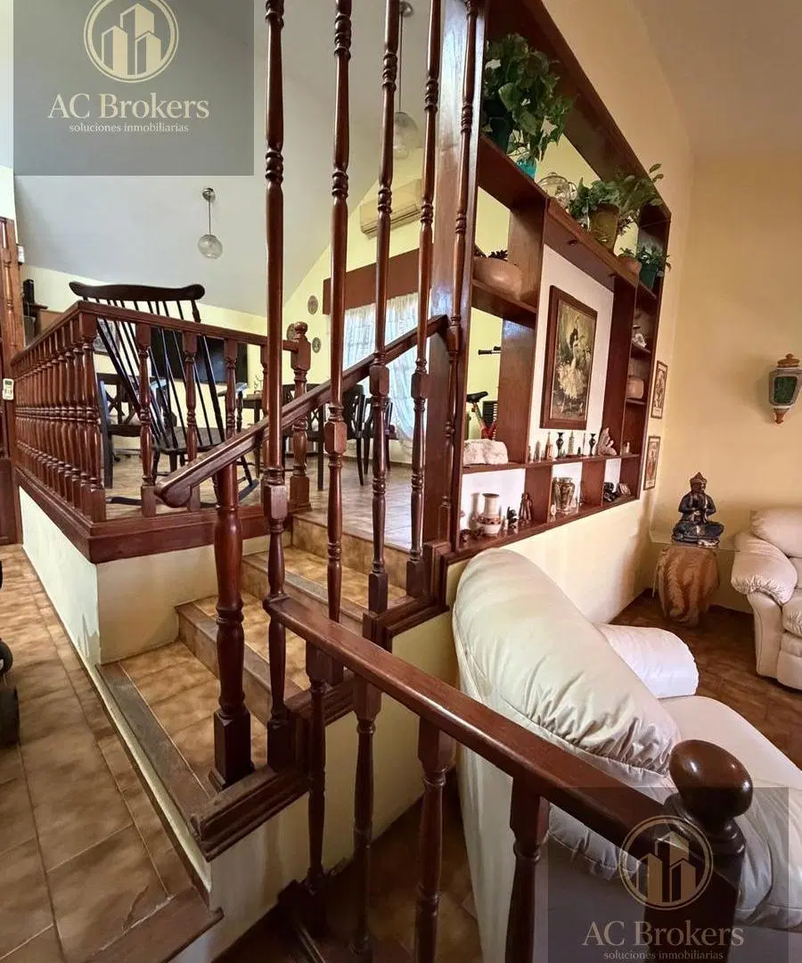 Casa AV.DON BOSCO LOTE DE 2500M2 4