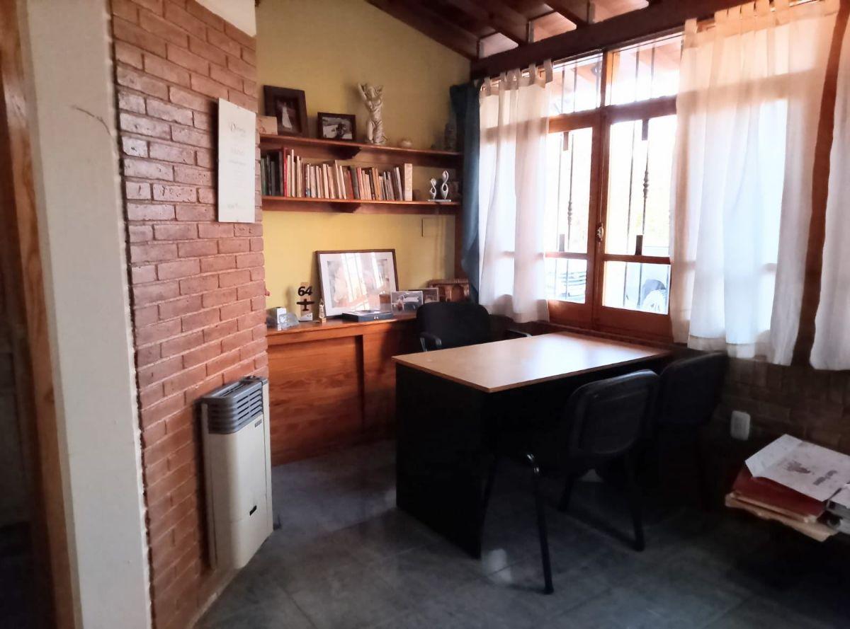 Foto de Casa en venta + Departamento , doble cochera y piscina en San Rafael, imagen 3