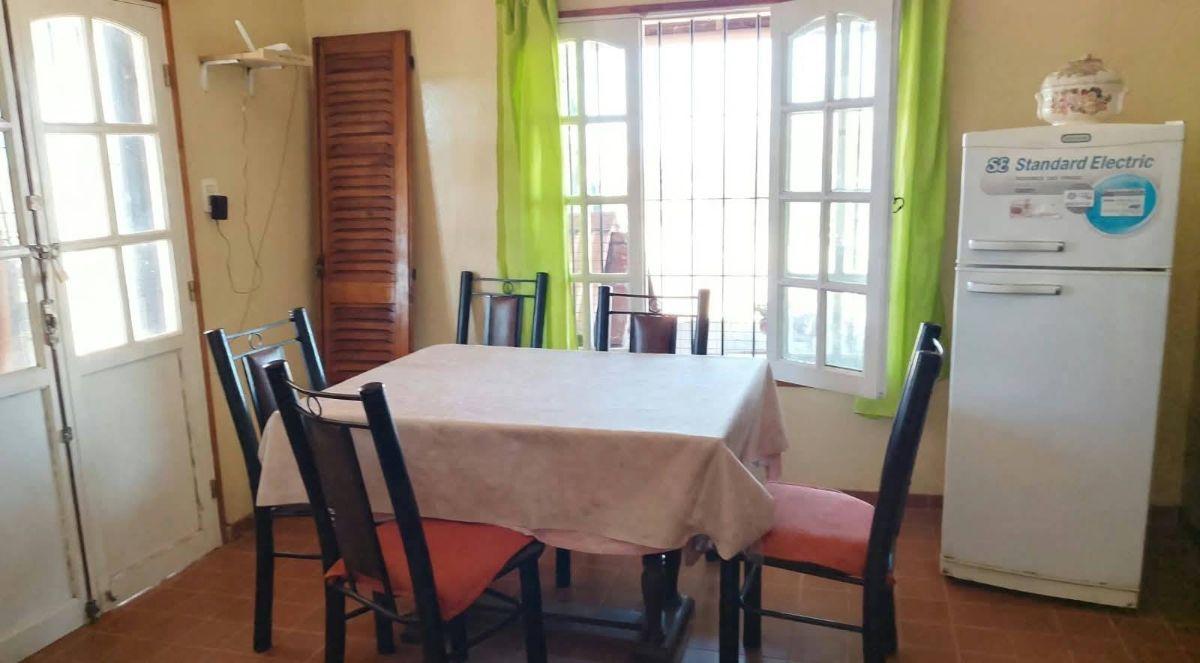 Foto de CASA EN VENTA, 1700M2 , 3 habitaciones, cocheras-Todos los servicios, imagen 2
