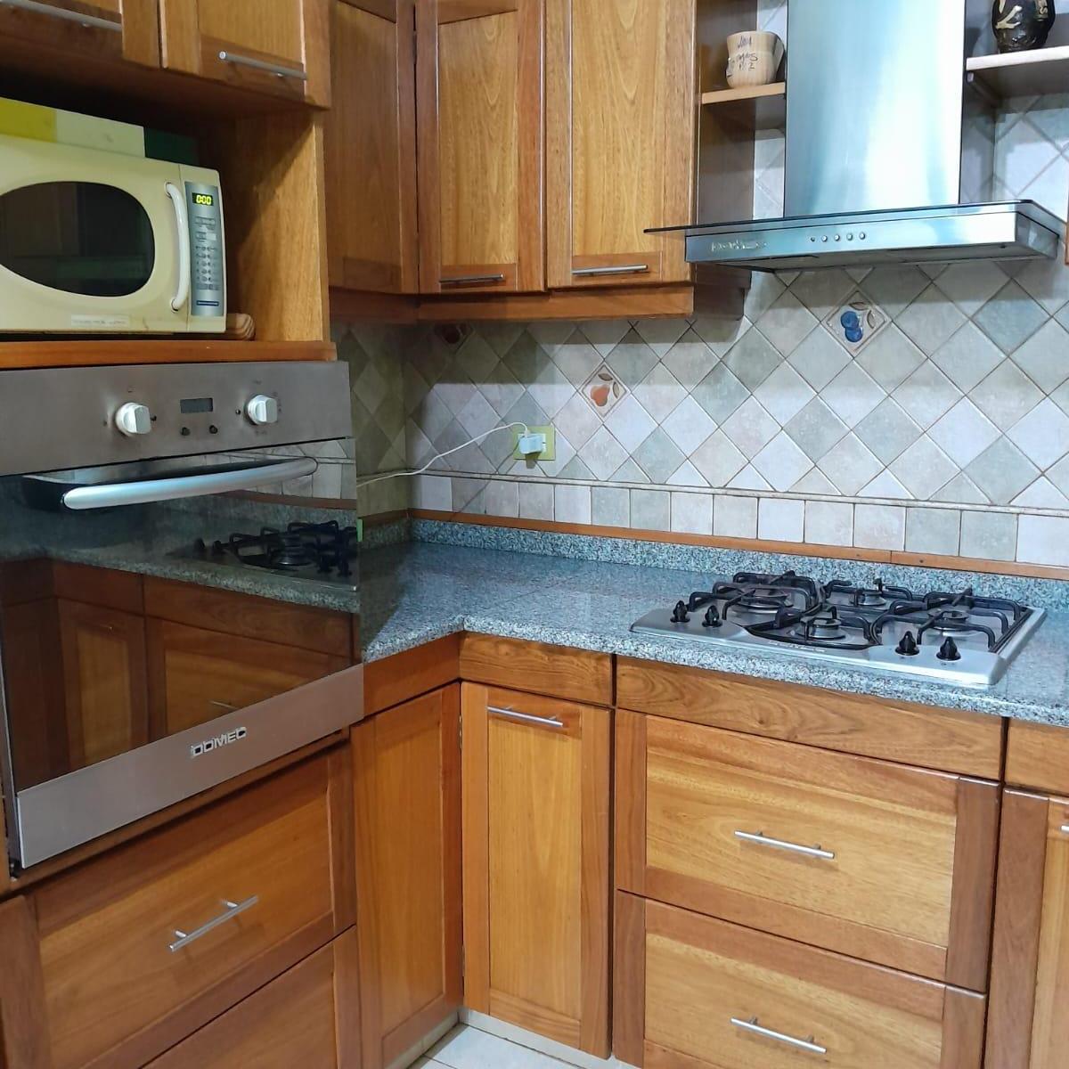 Chalet en Venta Calle 12 de Octubre 3